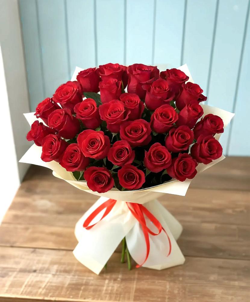 Букет 29 Красных роз в Малое Карлино