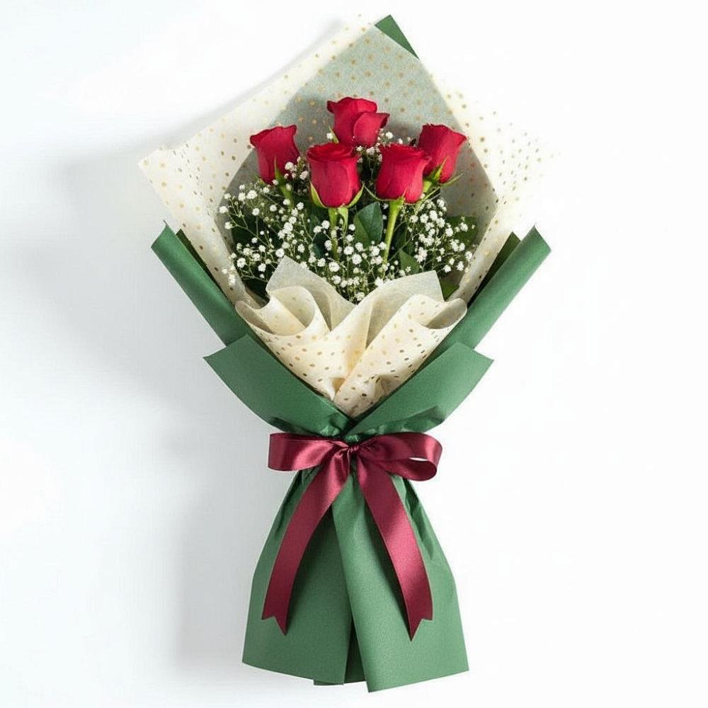 Букет цветов из: Розы в Малое Карлино