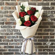 Букет цветов из:  Розы в Малое Карлино