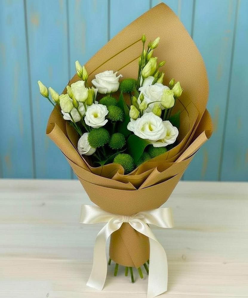 Букет цветов из: Хризантемы и Лизиантусы в Малое Карлино