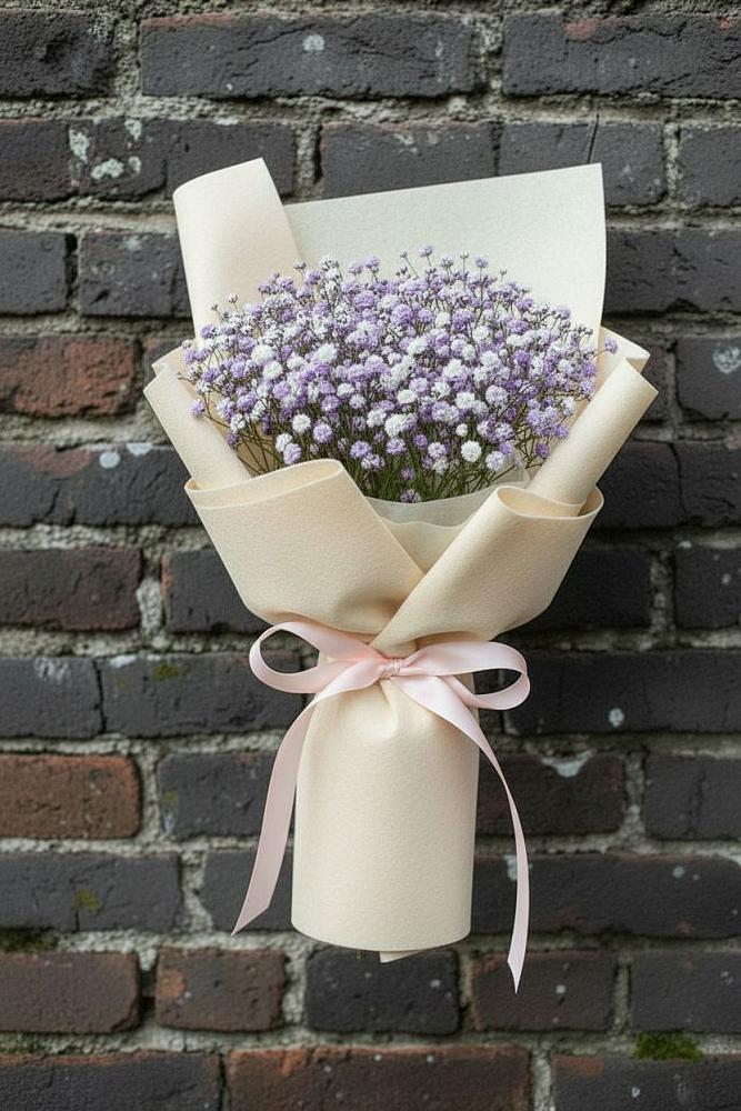 Букет цветов из: Гипсофила в Малое Карлино