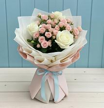Букет цветов из:  Розы в Малое Карлино