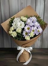 Букет цветов из:  Хризантемы и Розы в Малое Карлино