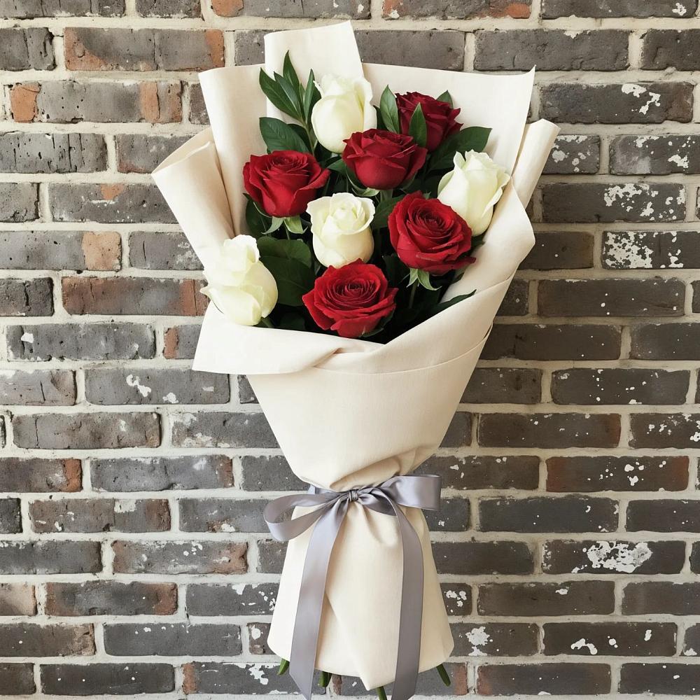 Букет цветов из: Розы в Малое Карлино