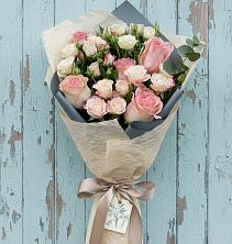 Букет цветов из:  Розы в Малое Карлино