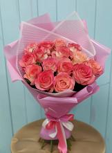 Букет 15 Розовых роз Равель #REPLACE_PRED# Малое Карлино