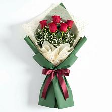 Букет цветов из:  Розы в Малое Карлино