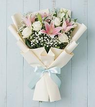 Букет цветов из:  Лилии в Малое Карлино