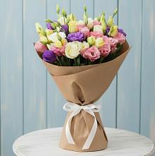 Букет цветов из:  Лизиантусы в Малое Карлино